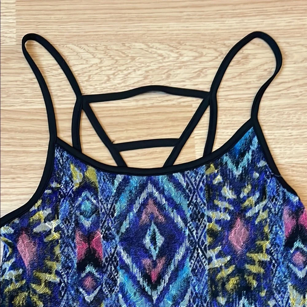 Colorful Geometric Pattern Dress - Picture 3 of 8